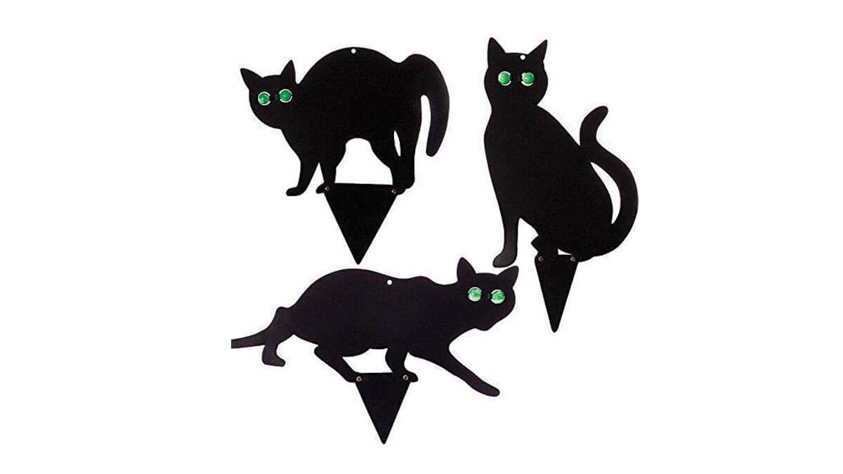 Metal cat scarer silhouettes
