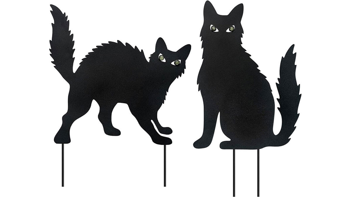 Two metal cat silhouettes to stick in your lawn